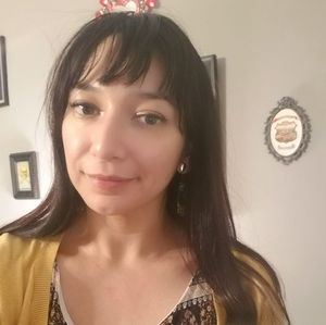 Meet your Posher, Yovana